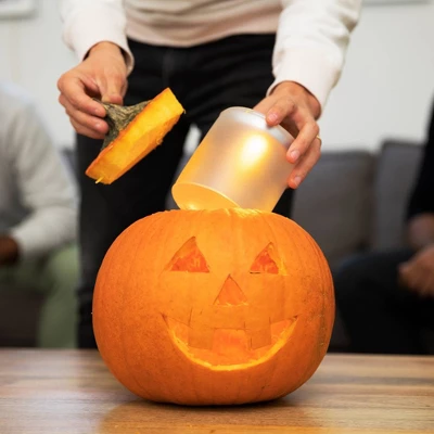 Luci Candle Lit Solar LED Outdoor Lantern Amber 6 Luci Candle Lit Solar LED Outdoor Lantern Amber - Image 6